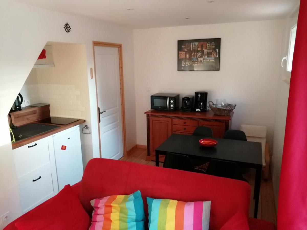 Gîte vacances Bosc d'esquirol 4 pers Escorneboeuf Extérieur photo