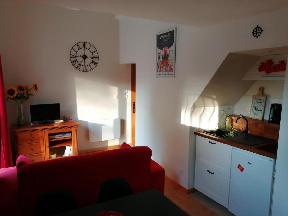 Gîte vacances Bosc d'esquirol 4 pers Escorneboeuf Extérieur photo